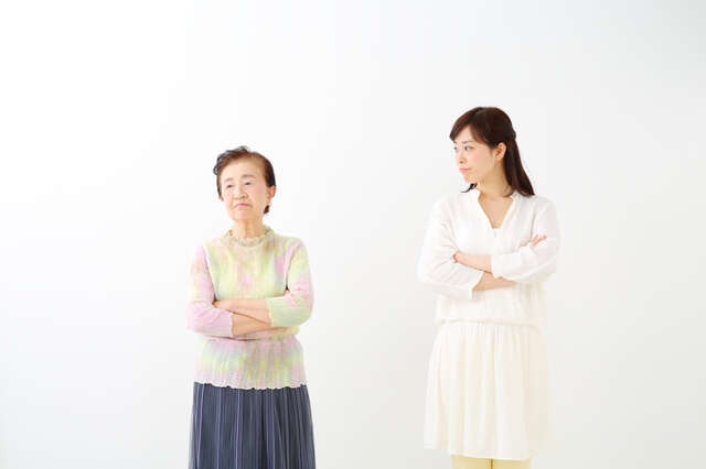 勝手に部屋に侵入し、ゲームを捨てる義母！ 激怒した思春期の息子が放った「禁断のひと言」＜後編＞（1）